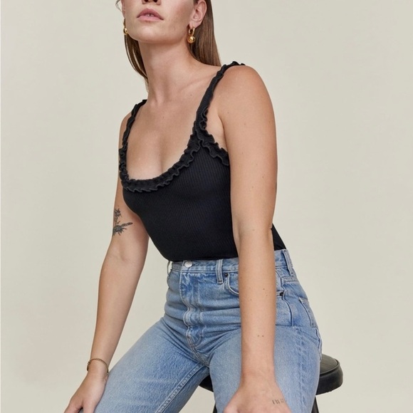 Reformation black bodysuit - Picture 1 of 6